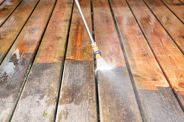 Why Choose Our Certified Pressure Washing Experts for Your Project Needs in Clayton, IN?